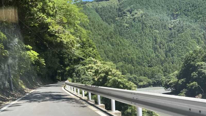 静岡県道286号の開けた場所