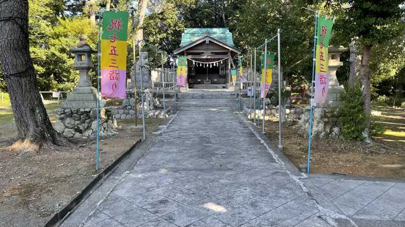 須佐之男神社の参道