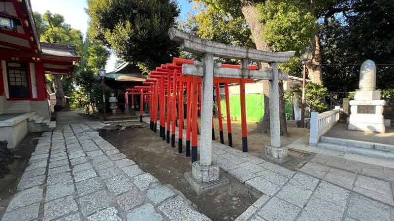 品川神社の阿那稲荷神社、上社