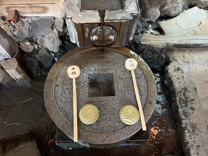 品川神社の一粒萬倍の御神水