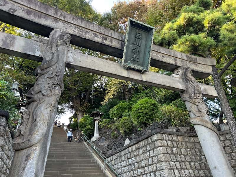 品川神社の双龍鳥居